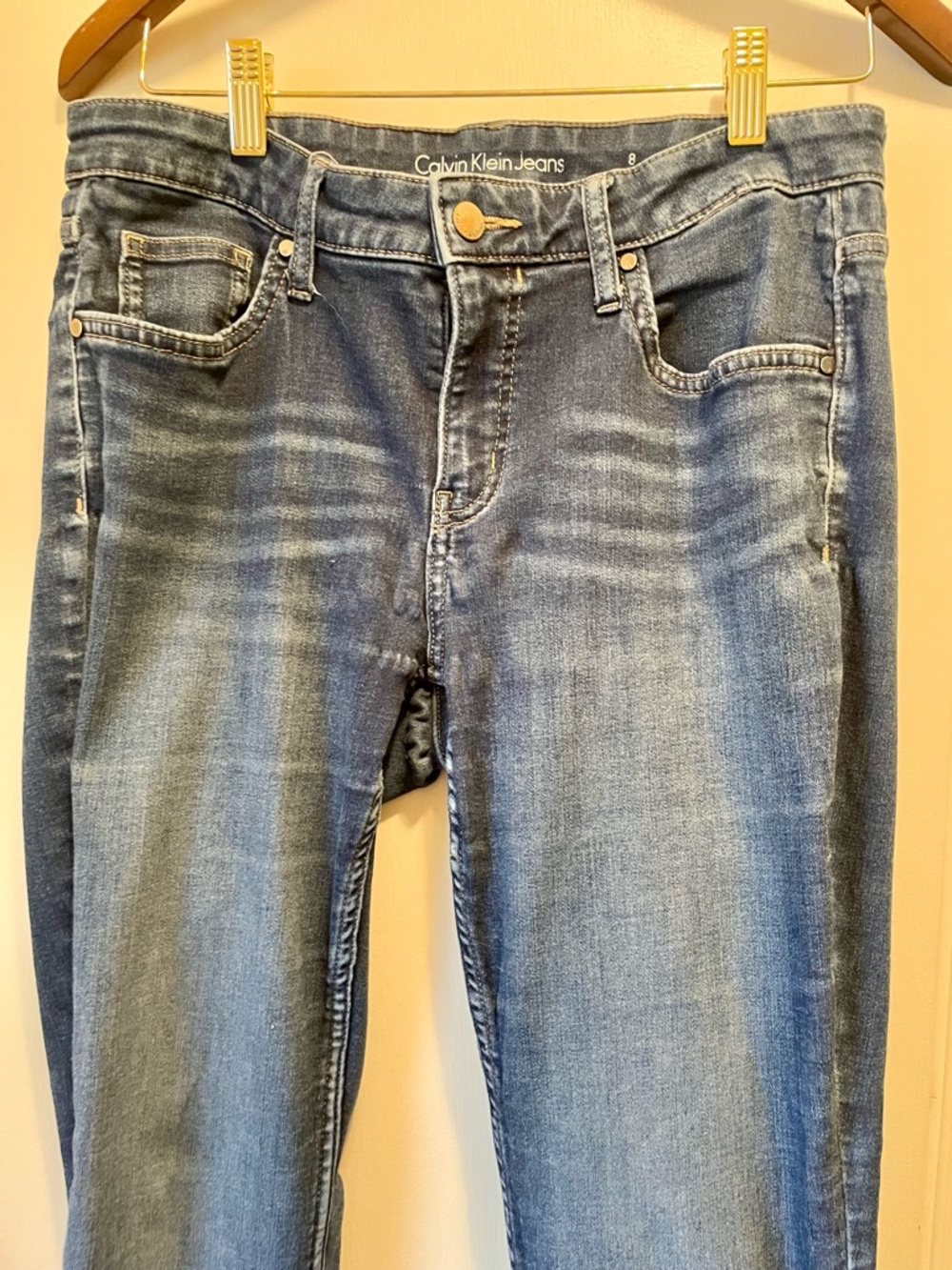 Calvin Klein Jeans Women's Medium Wash Blue Skinny Jeans